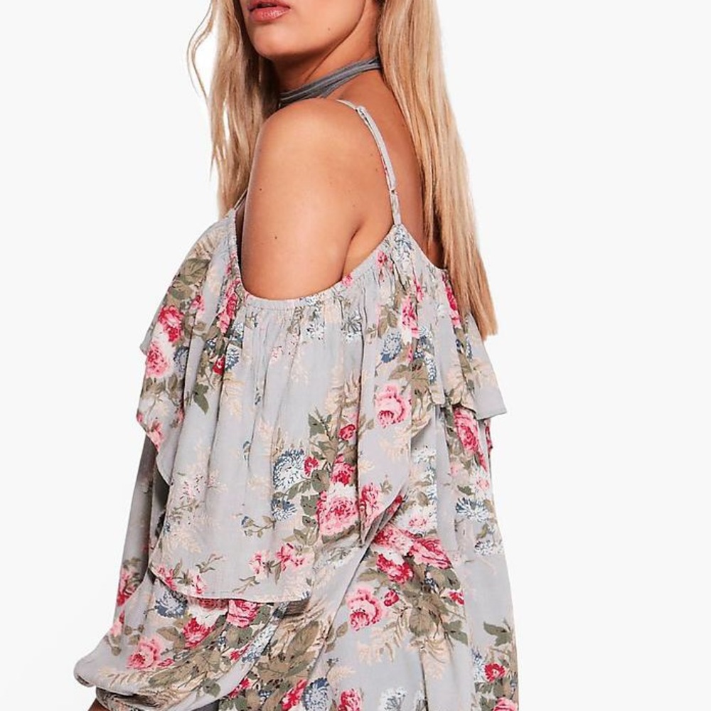 Boohoo Floral Top